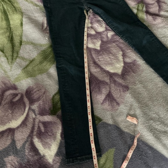 Banana Republic Women’s New Perfect Skinny Premium Denim - Picture 14 of 14